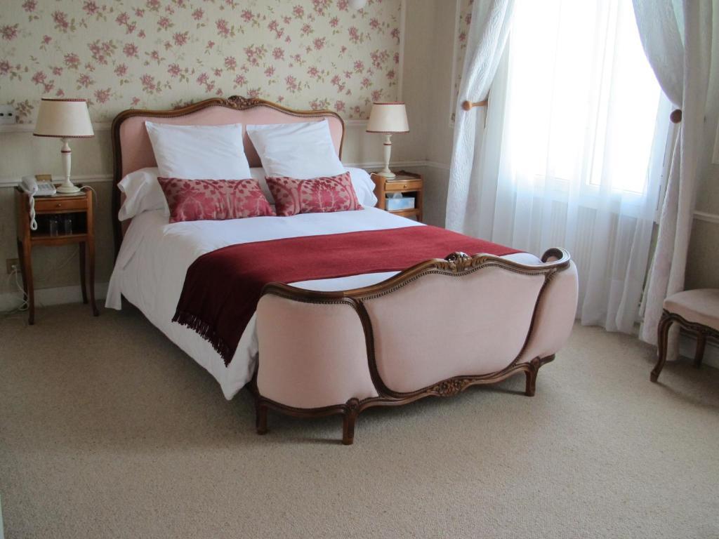 Chateau Beau Jardin Hotel Gaillan-en-Medoc Room photo