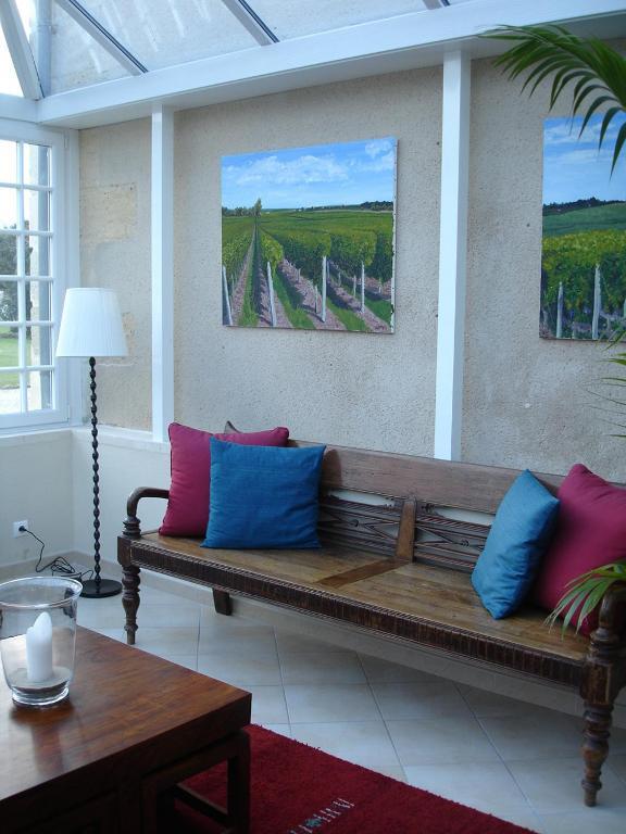 Chateau Beau Jardin Hotel Gaillan-en-Medoc Exterior photo